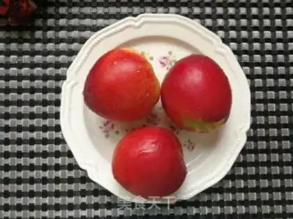 Make Ice-cooled peach candy step 0
