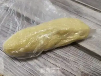 Make Bean pineapple bun step 2