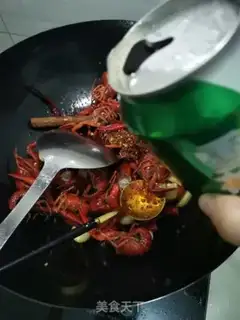 Make Red burning lobster step 6
