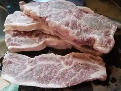 Make Black pepper steamed cowboy bones step 0
