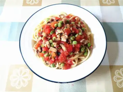 Make Tomato pea pasta step 11