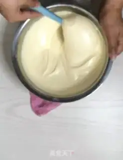 Make Ice cream rolls step 9
