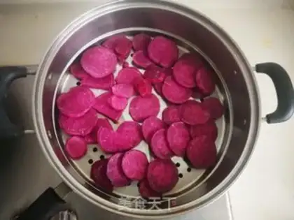 Make Potato buns step 0