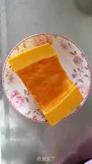 Make Pumpkin toast from a swirl-lace step 0