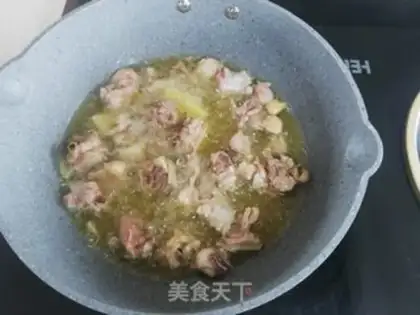 Make Big spicy chicken step 1