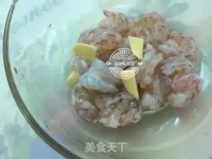 Make Shrimp eggs, fried storks step 4