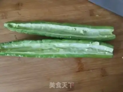 Make ♪ The cold wood, the bitter melon ♪ step 1