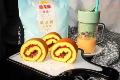 Make Cherry jam cake roll step 11