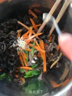 Make Doves with gravy leaves step 15