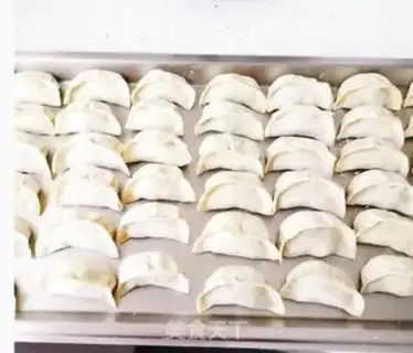 Make Eggs and dumplings step 0