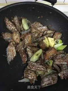 Make Pepper salted fish step 3