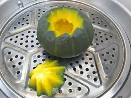 Make Ice cream pumpkin step 3