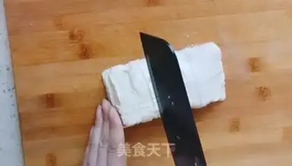 Make Red burning lactone tofu step 2