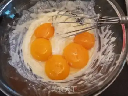 Make A red-hot hip cake step 6