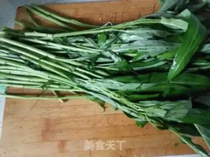Make Garlic cabbage step 0