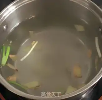 Make Boiled shrimp step 1