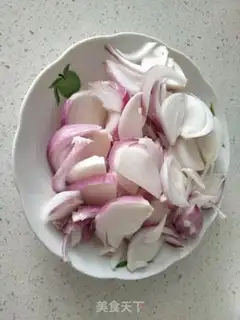 Make Onion fried eggs step 0
