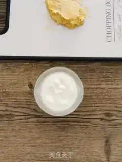 Make Ice cream, Oleo, yogurt cup step 3