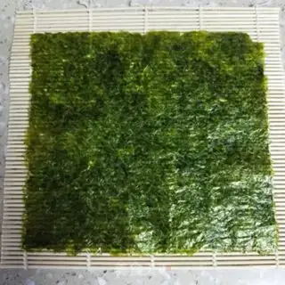 Make Simple sushi rolls step 4