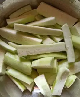 Make Crab mushrooms and silk melons step 3