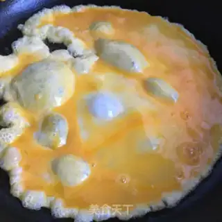 Make Egg open sandwich step 2