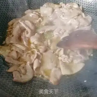 Make Twin peppers, pork liver step 7