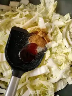 Make Jealousy cabbage step 1