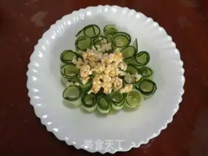 Make Sesame sauce and cucumber step 3