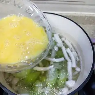Make Smelt mushroom and egg bouquet step 6