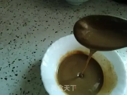 Make Sesame sauce and cucumber step 4