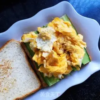 Make Egg open sandwich step 8