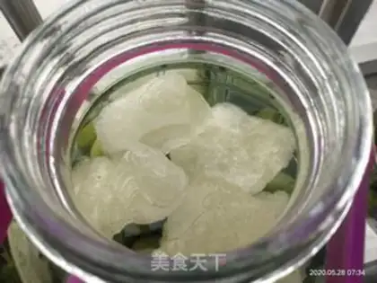 Make Blue plum wine step 11