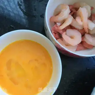 Make Shrimp ham noodles step 3
