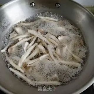 Make Apricot mushroom step 2