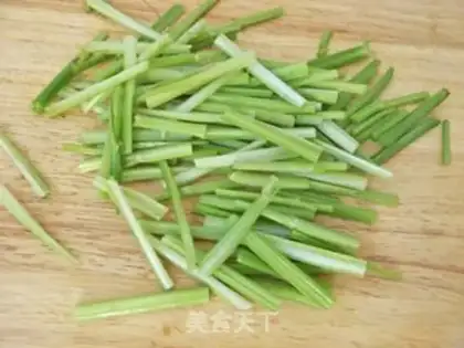 Make Celery egg silk step 1