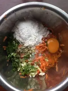 Make Carrot eggcake step 1