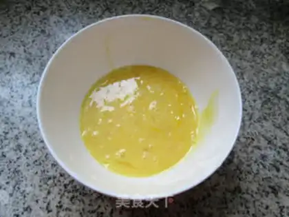 Make With soup eggs and dolls step 2