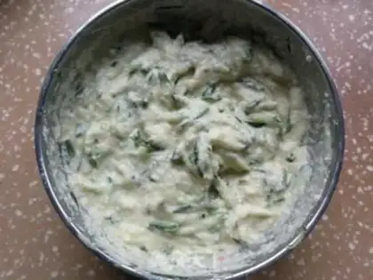 Make cucumber slag eggcake step 2