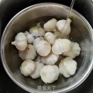 Make Pickles and garlic step 1