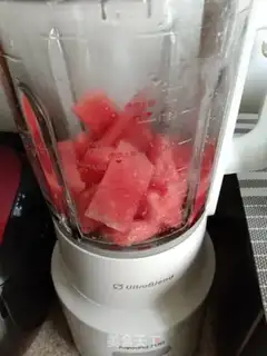 Make Watermelon juice step 2
