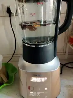 Make Red dates, bean milk step 3