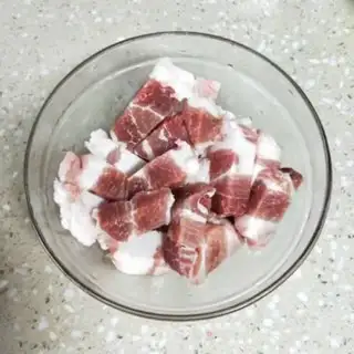 Make The elbow stew step 0
