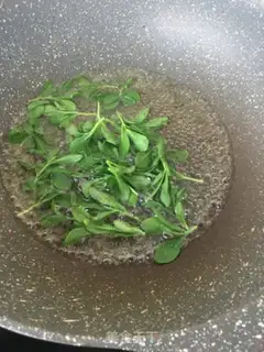 Make Creaming pigeon soup step 2