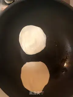 Make The original hand grab cake step 15