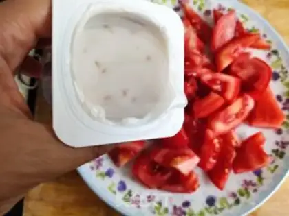 Make Yogurt tomatoes step 2