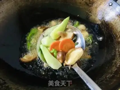 Make Dry pots and vegetables step 1