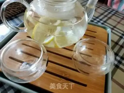 Make Lemon honey water step 3