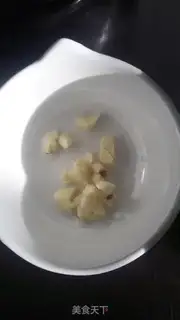Make Sour spicy cabbage chords step 1