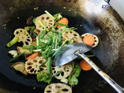 Make Dry pots and vegetables step 6