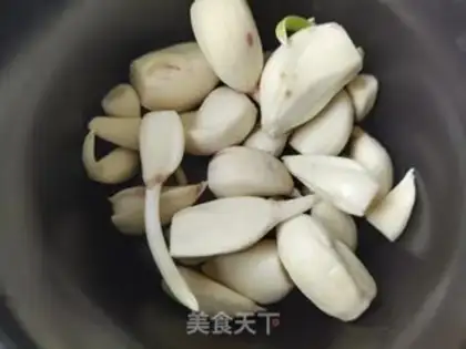 Make Garlic roasted oak step 1